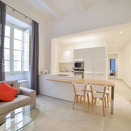 Ca1- City Central Apartment 1 فاليتا المظهر الخارجي الصورة