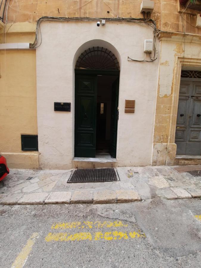 Ca1- City Central Apartment 1 فاليتا المظهر الخارجي الصورة